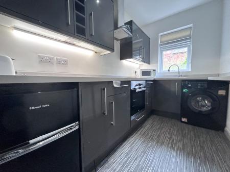 3 bedroom House to let in Webster Street, Derby, DE1