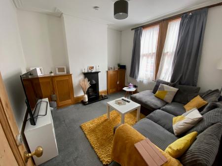 2 bedroom House to let in Redshaw Street, Derby, DE1