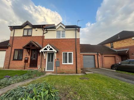 Silverburn Drive, Oakwood, Derby, DE21