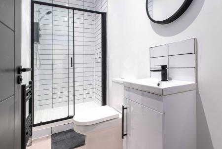 4 bedroom Terraced House to let in Redshaw Street, Derby, DE1