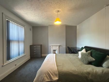 3 bedroom House to let in Wolfa Street, Derby, DE22