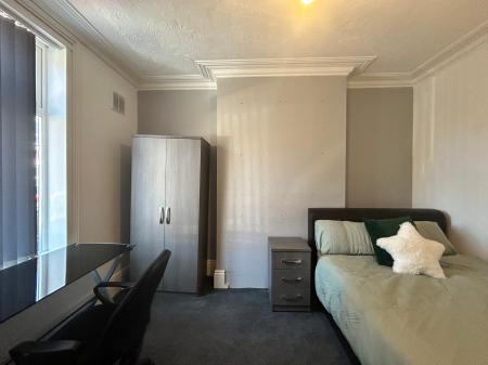 3 bedroom House to let in Wolfa Street, Derby, DE22