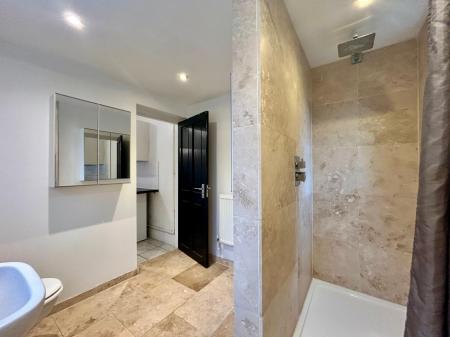 4 bedroom Terraced House to let in Ward Street, Derby, DE22