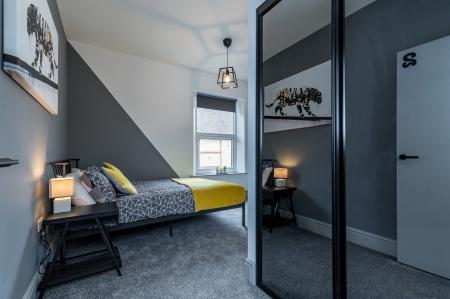 4 bedroom Semi-detached house to let in Stepping Lane, Derby, DE1