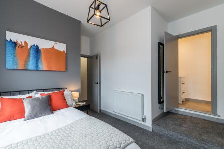 4 bedroom Semi-detached house to let in Stepping Lane, Derby, DE1