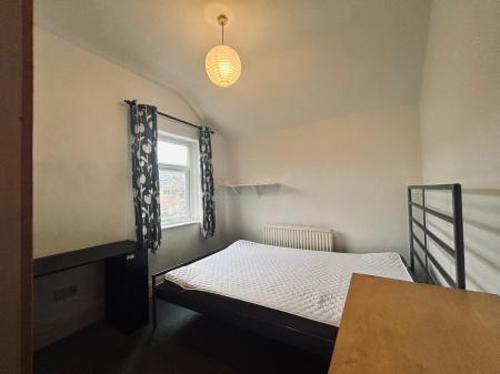 1 bedroom Terraced House to let in Ground Floor bedroom