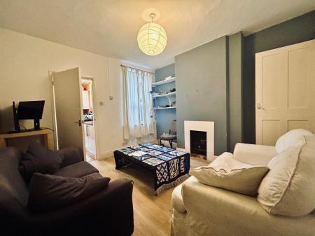 1 bedroom Terraced House to let in Ground Floor bedroom