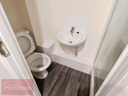 1 bedroom Property to let in Comet Road