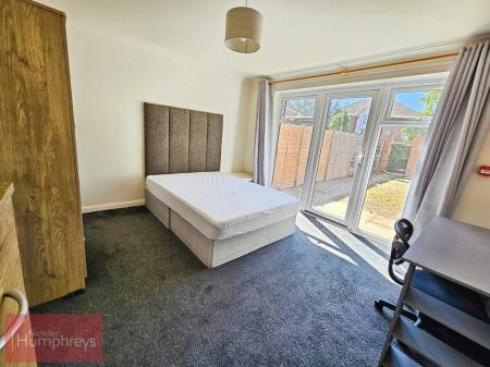 5 bedroom Property to let in Mosquito Way