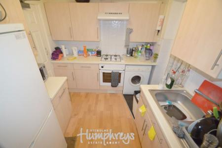 1 bedroom Property to let in Hazel Grove