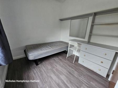 4 bedroom Property to let in Willow Way