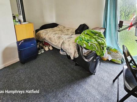 5 bedroom Property to let in Coney Close