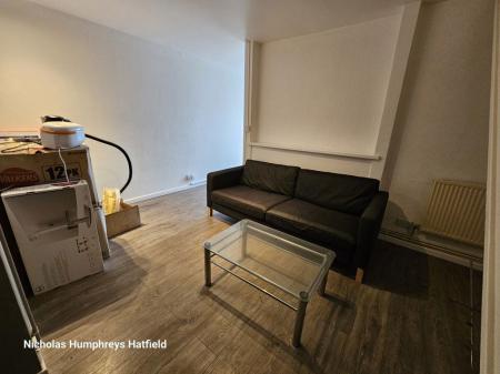 1 bedroom Property to let in Martin Close