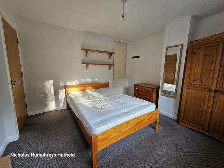 4 bedroom Property to let in Indells