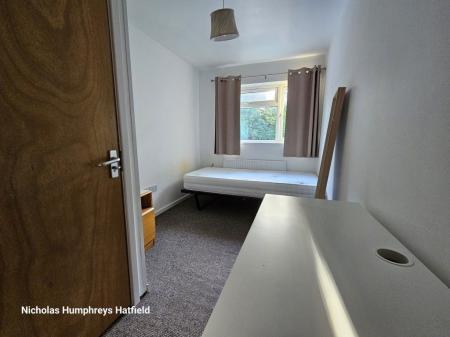 4 bedroom Property to let in Indells