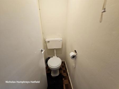 4 bedroom Property to let in Woods Avenue