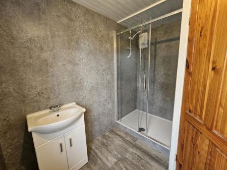 1 bedroom Property to let in Cherry Way