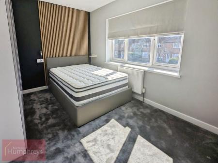 1 bedroom Property to let in Windmill Road, Hemel Hempsted, HP2 4BT