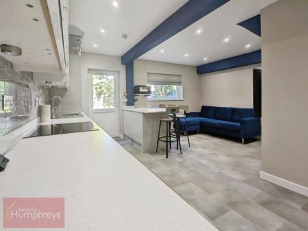 1 bedroom Property to let in Windmill Road, Hemel Hempsted, HP2 4BT