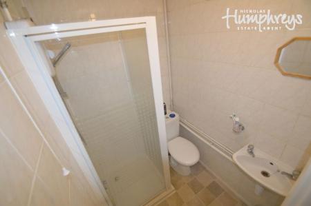 1 bedroom Property to let in Chilterns