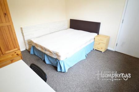 1 bedroom Property to let in Chilterns