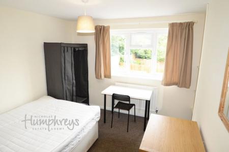 1 bedroom Property to let in Chilterns