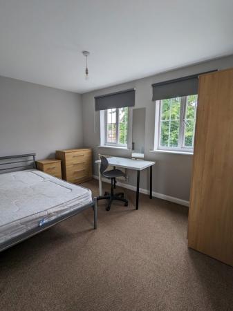 5 bedroom Property to let in Dragon Road