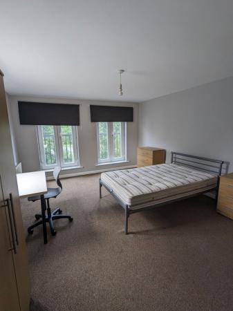 5 bedroom Property to let in Dragon Road