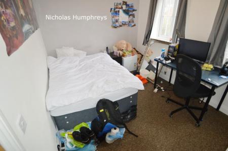 5 bedroom Property to let in Dragon Road