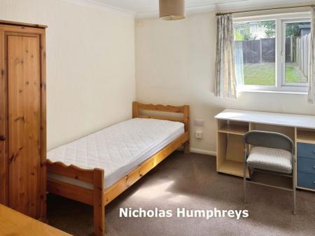 4 bedroom Property to let in Ryecroft