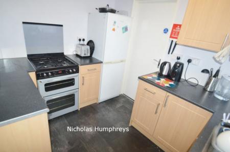 4 bedroom Property to let in Heron Way