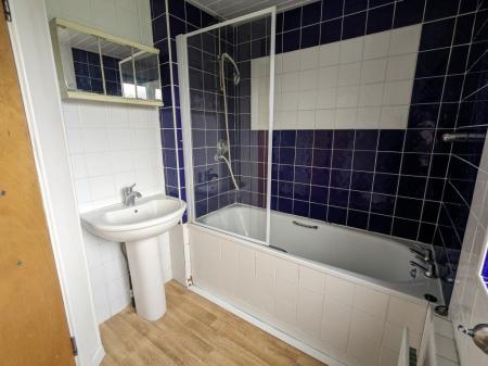 4 bedroom Property to let in Bishops Rise