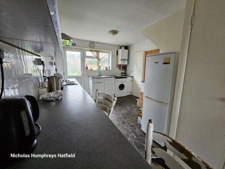 4 bedroom Property to let in Bishops Rise