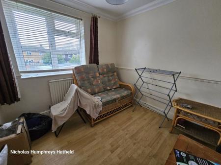 4 bedroom Property to let in Bishops Rise