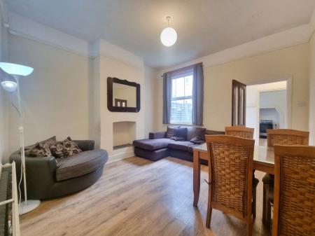4 bedroom Property to let in Norfolk Street, Leicester