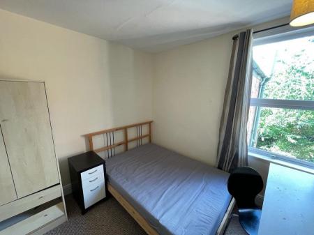 3 bedroom Property to let in Lorne Road, Leicester