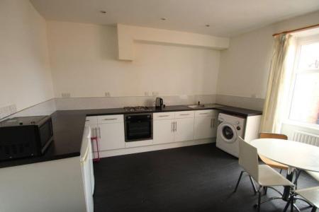 3 bedroom Property to let in Braunstone Gate, Leicester