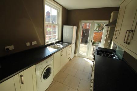 4 bedroom Property to let in Harrow Road, Leicester