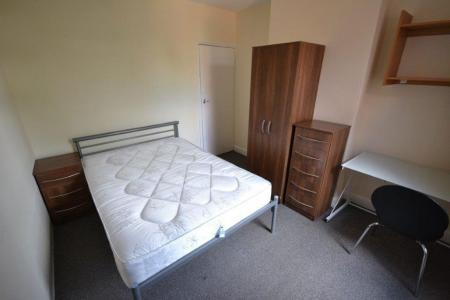 3 bedroom Property to let in Jarrom Street, Leicester