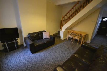 3 bedroom Property to let in Knighton Fields Road East, Leicester