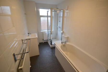 3 bedroom Property to let in Knighton Fields Road East, Leicester