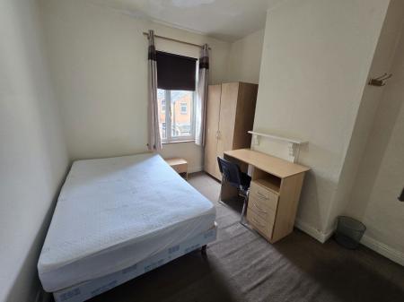 3 bedroom Property to let in Edward Road, Leicester