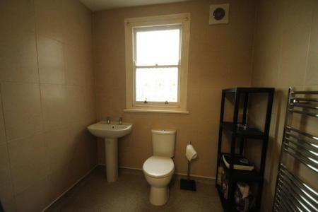 5 bedroom Property to let in Lorne Road