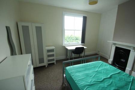 5 bedroom Property to let in Lorne Road