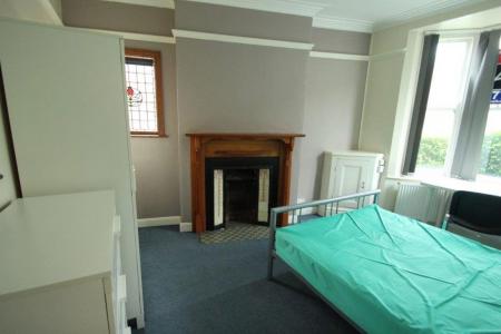 5 bedroom Property to let in Lorne Road