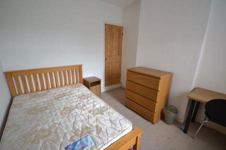3 bedroom Property to let in Hartopp Road, Leicester