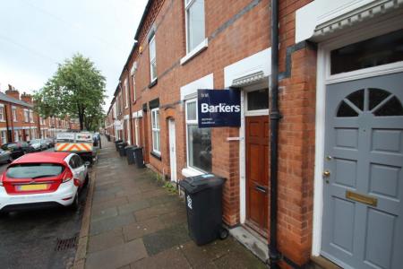 3 bedroom Property to let in Hartopp Road, Leicester