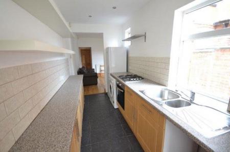 3 bedroom Property to let in Hartopp Road, Leicester