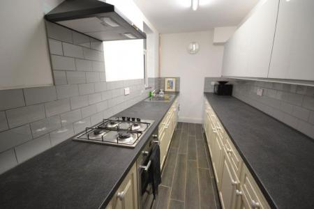 5 bedroom Property to let in Wordsworth Road, Leicester