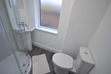 5 bedroom Property to let in Wordsworth Road, Leicester